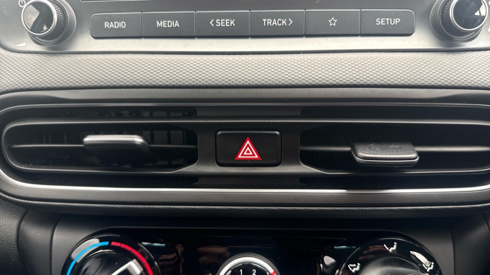 Hyundai KONA 1.0 TGDi 48V MHEV SE Connect 5dr Petrol Hatchback - Image 24
