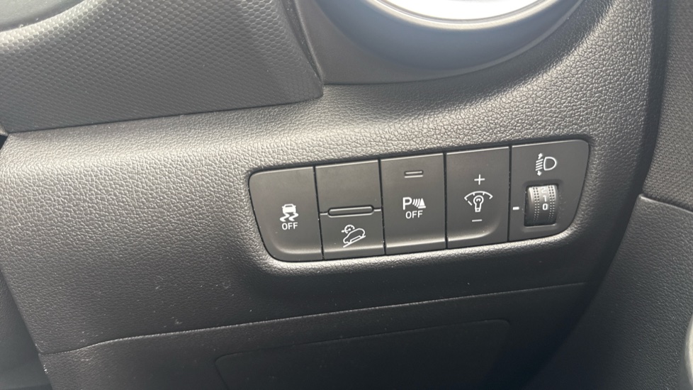 Hyundai KONA 1.0 TGDi 48V MHEV SE Connect 5dr Petrol Hatchback - Image 37