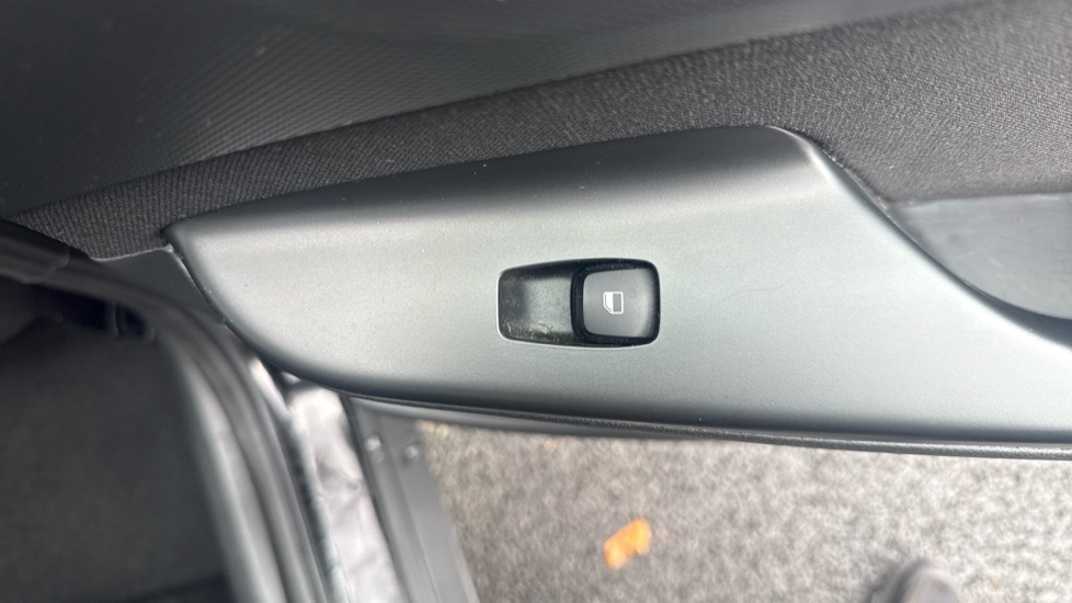 Hyundai KONA 1.0 TGDi 48V MHEV SE Connect 5dr Petrol Hatchback - Image 39