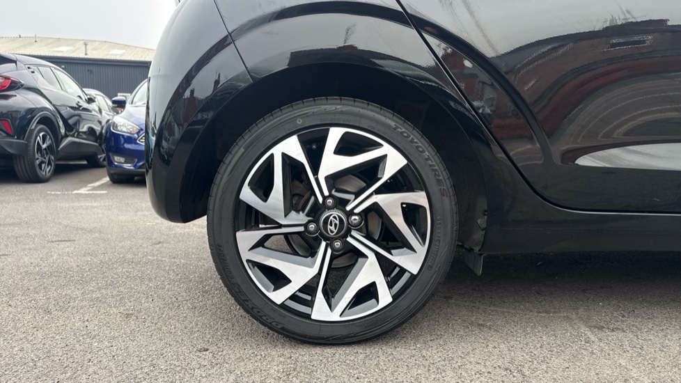 Hyundai i10 1.0 T-GDi N Line 5dr Petrol Hatchback - Image 7