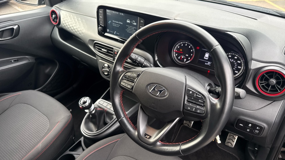 Hyundai i10 1.0 T-GDi N Line 5dr Petrol Hatchback - Image 11