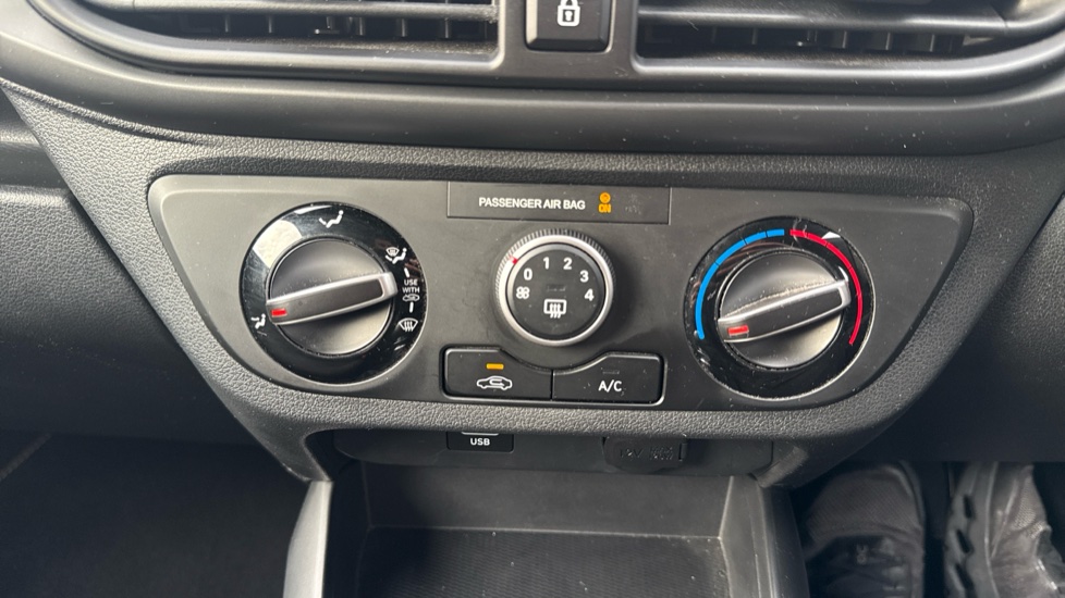 Hyundai i10 1.0 T-GDi N Line 5dr Petrol Hatchback - Image 26