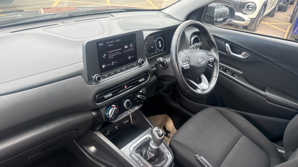 Hyundai KONA 1.0 TGDi 48V MHEV SE Connect 5dr Petrol Hatchback - Image 9