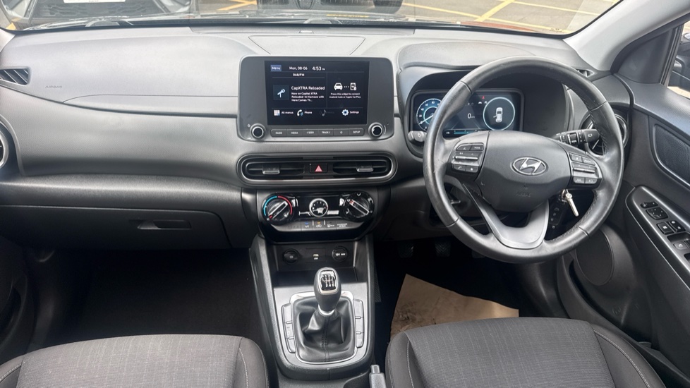Hyundai KONA 1.0 TGDi 48V MHEV SE Connect 5dr Petrol Hatchback - Image 10