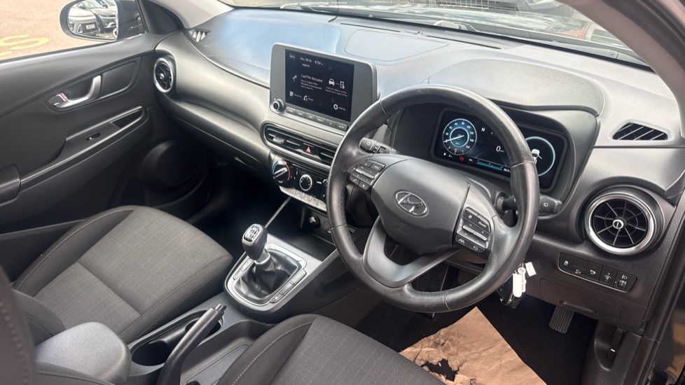 Hyundai KONA 1.0 TGDi 48V MHEV SE Connect 5dr Petrol Hatchback - Image 11
