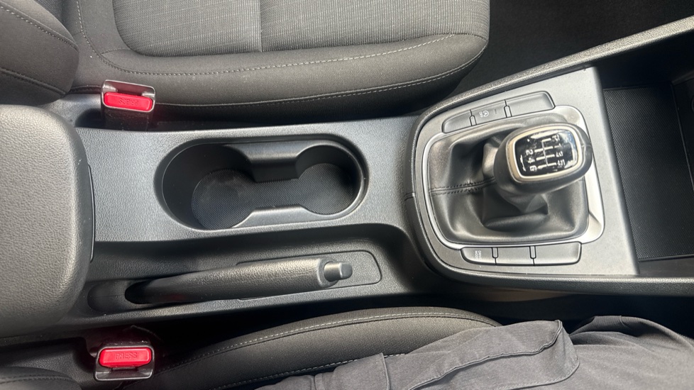 Hyundai KONA 1.0 TGDi 48V MHEV SE Connect 5dr Petrol Hatchback - Image 30