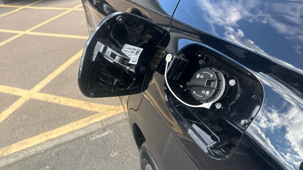 Hyundai KONA 1.0 TGDi 48V MHEV SE Connect 5dr Petrol Hatchback - Image 35