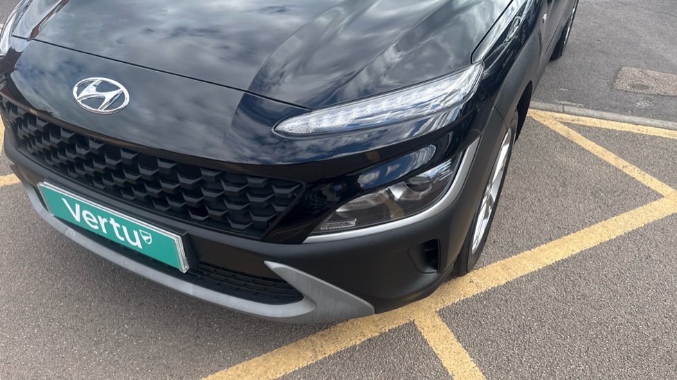 Hyundai KONA 1.0 TGDi 48V MHEV SE Connect 5dr Petrol Hatchback - Image 43