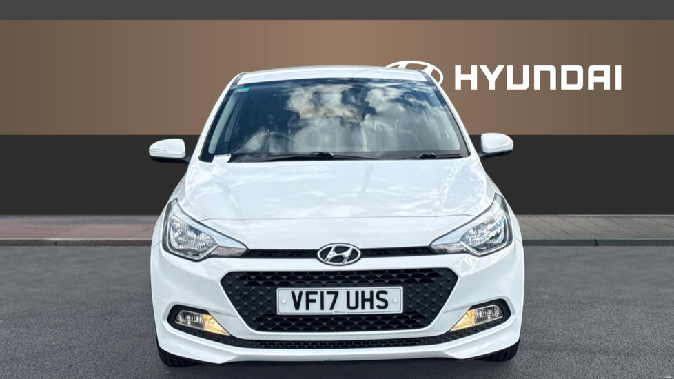 Hyundai i20 1.2 SE 5dr Petrol Hatchback - Image 3