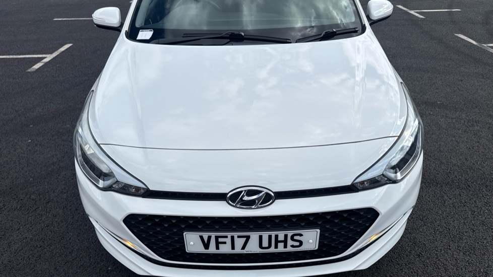 Hyundai i20 1.2 SE 5dr Petrol Hatchback - Image 8