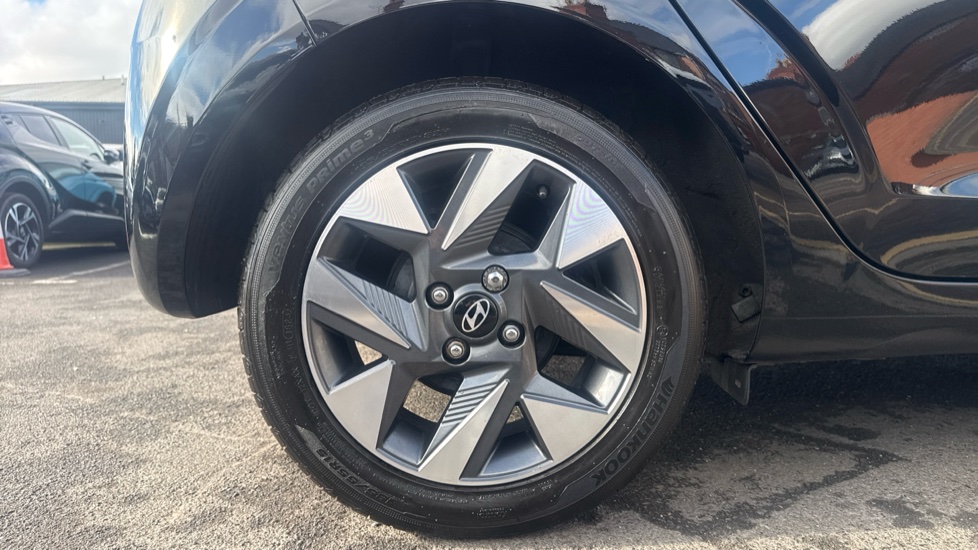 Hyundai i10 1.0 [63] Advance 5dr Auto [Nav] Petrol Hatchback - Image 7