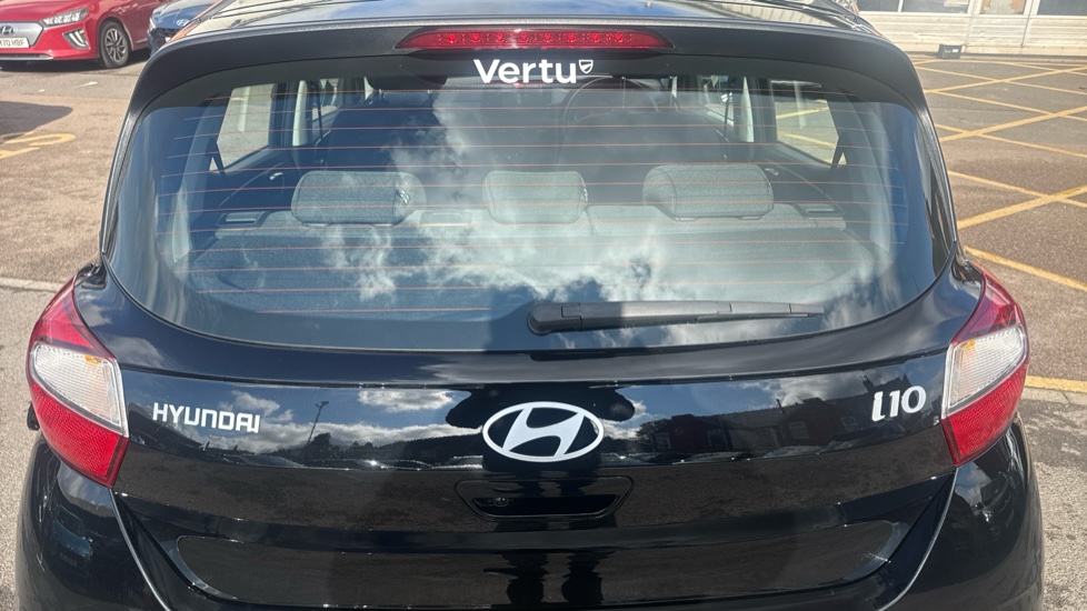 Hyundai i10 1.0 [63] Advance 5dr Auto [Nav] Petrol Hatchback - Image 44