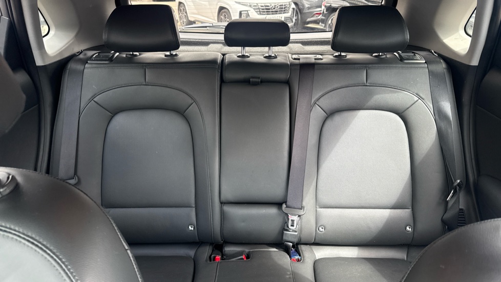 Hyundai KONA 1.0 TGDi 48V MHEV Ultimate 5dr Petrol Hatchback - Image 15