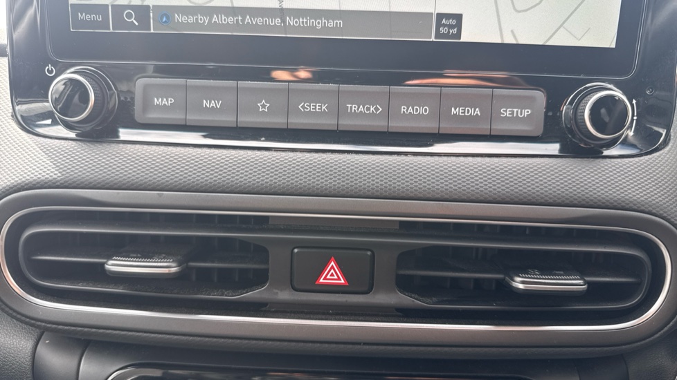 Hyundai KONA 1.0 TGDi 48V MHEV Ultimate 5dr Petrol Hatchback - Image 25