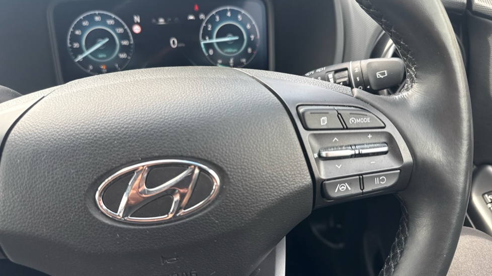 Hyundai KONA 1.0 TGDi 48V MHEV Ultimate 5dr Petrol Hatchback - Image 31