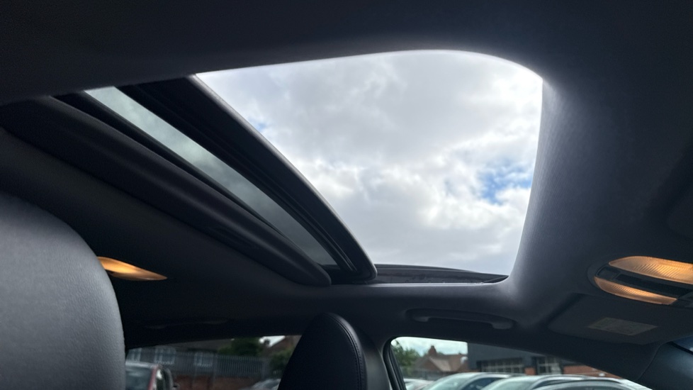 Hyundai KONA 1.0 TGDi 48V MHEV Ultimate 5dr Petrol Hatchback - Image 41