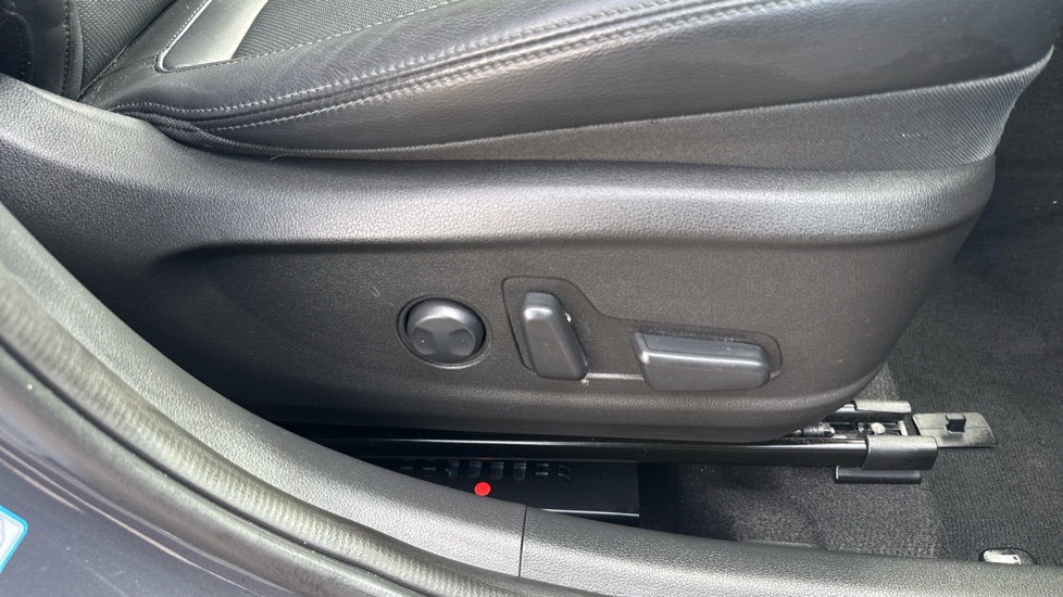 Hyundai KONA 1.0 TGDi 48V MHEV Ultimate 5dr Petrol Hatchback - Image 42