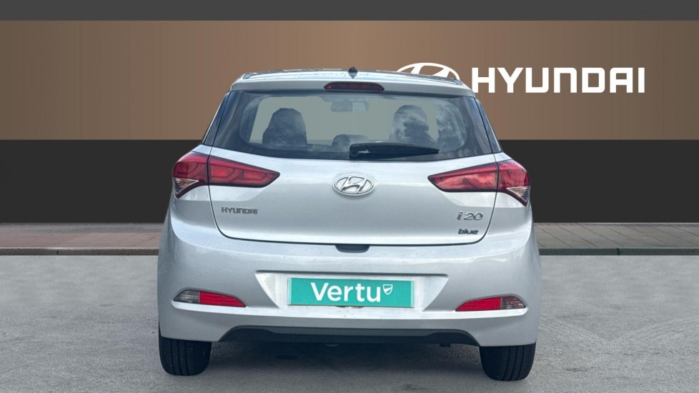 Hyundai i20 1.2 Blue Drive S 5dr Petrol Hatchback - Image 6