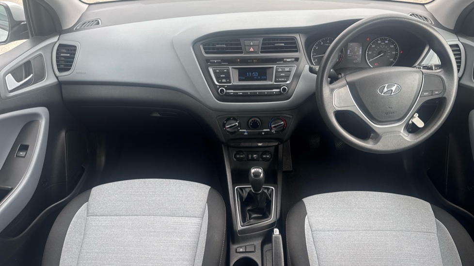 Hyundai i20 1.2 Blue Drive S 5dr Petrol Hatchback - Image 10