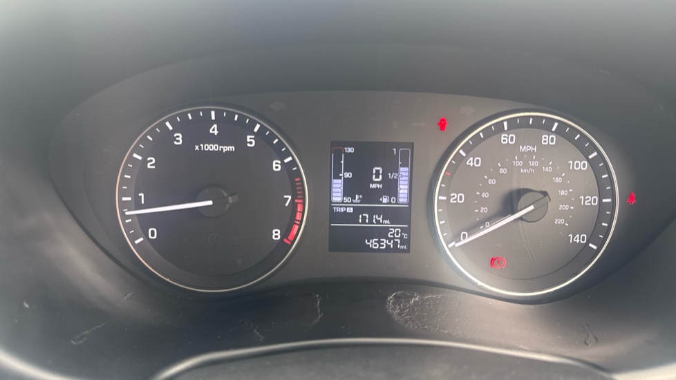 Hyundai i20 1.2 Blue Drive S 5dr Petrol Hatchback - Image 18