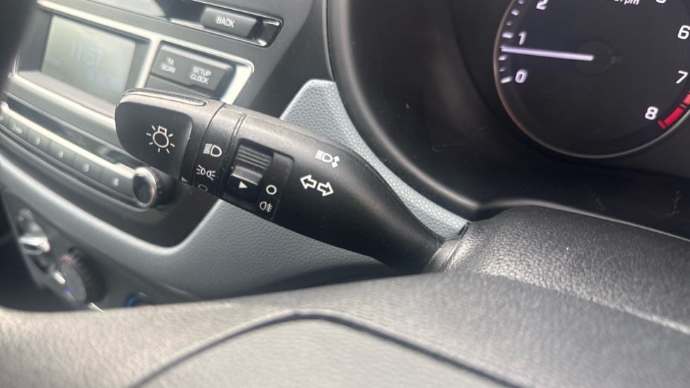 Hyundai i20 1.2 Blue Drive S 5dr Petrol Hatchback - Image 30