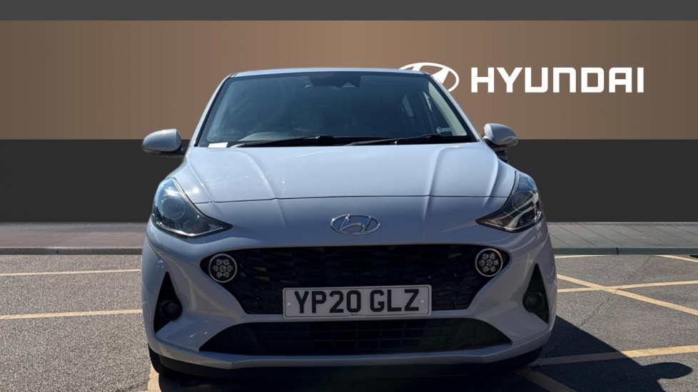 Hyundai i10 1.2 MPi Premium 5dr Petrol Hatchback - Image 3