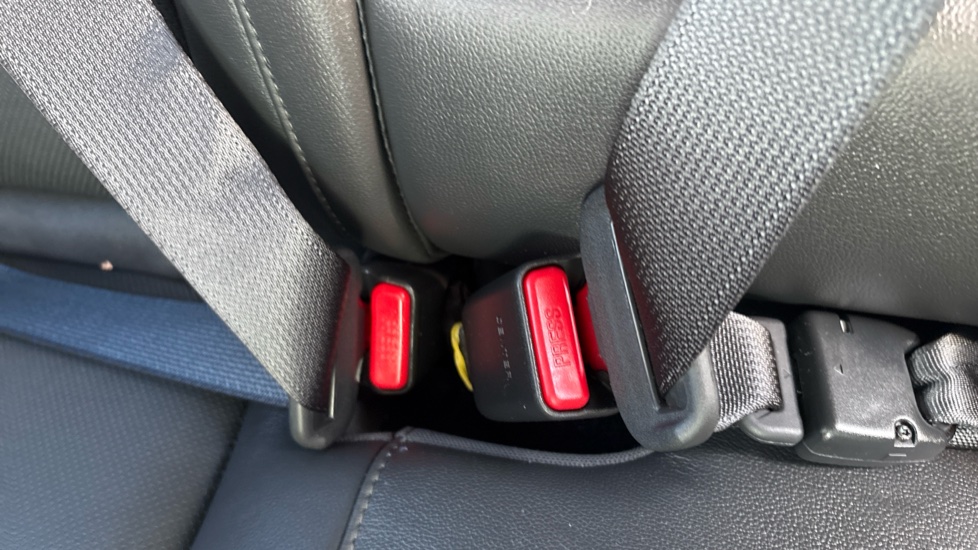 Hyundai KONA 1.6 GDi Hybrid Ultimate 5dr DCT Hybrid Hatchback - Image 17