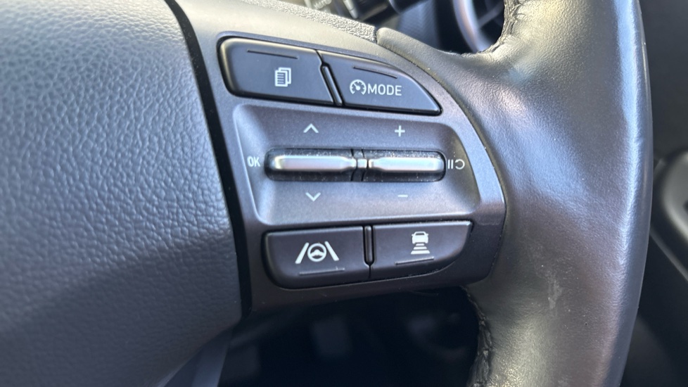 Hyundai KONA 1.6 GDi Hybrid Ultimate 5dr DCT Hybrid Hatchback - Image 42