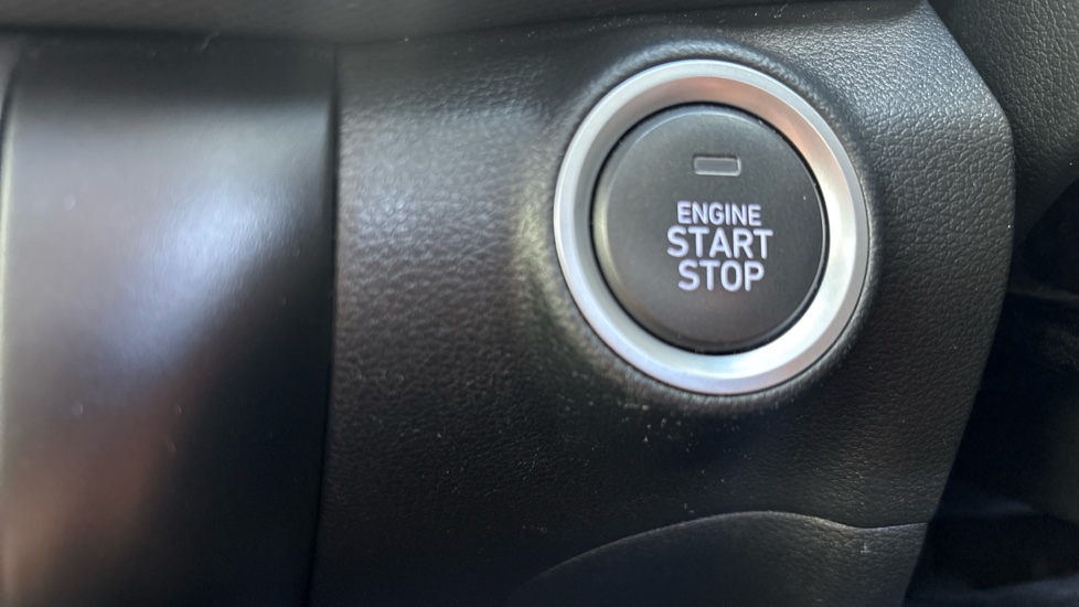 Hyundai KONA 1.6 GDi Hybrid Ultimate 5dr DCT Hybrid Hatchback - Image 45