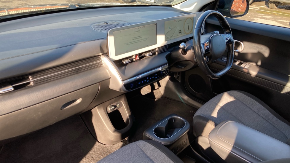 Hyundai IONIQ 5 160kW Premium 73 kWh 5dr Auto Electric Hatchback - Image 9