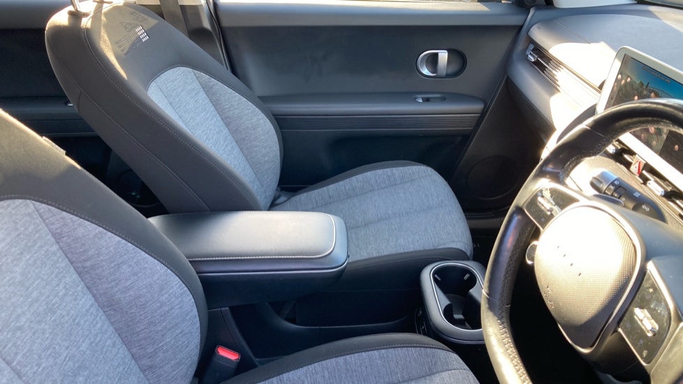 Hyundai IONIQ 5 160kW Premium 73 kWh 5dr Auto Electric Hatchback - Image 30