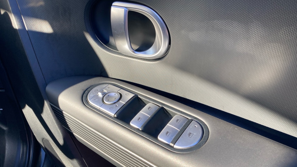 Hyundai IONIQ 5 160kW Premium 73 kWh 5dr Auto Electric Hatchback - Image 31