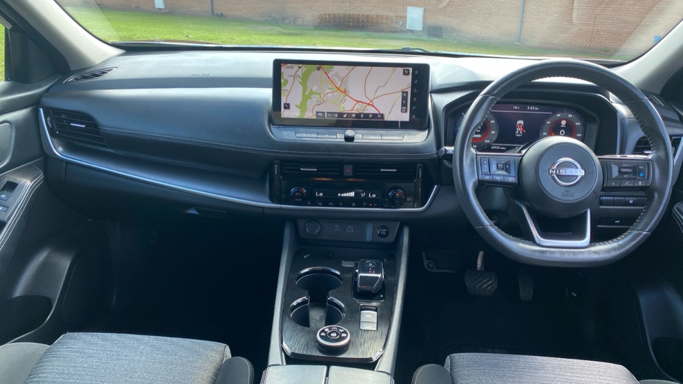 Nissan X-Trail 1.5 E-Power E-4orce 213 N-Connecta 5dr 7Seat Auto Hybrid Station Wagon - Image 10