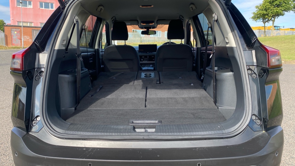 Nissan X-Trail 1.5 E-Power E-4orce 213 N-Connecta 5dr 7Seat Auto Hybrid Station Wagon - Image 29