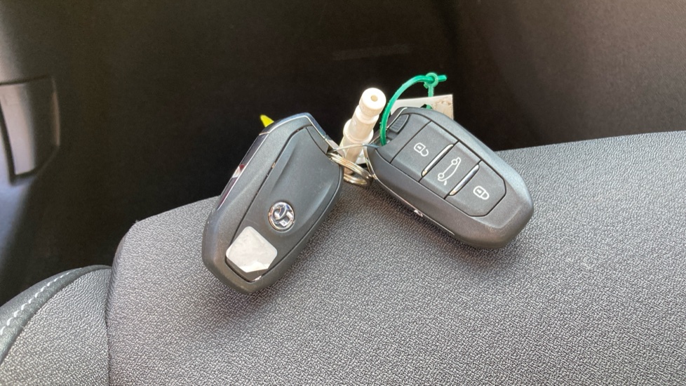 Vauxhall Astra 1.2 Turbo 130 GS 5dr Petrol Estate - Image 19