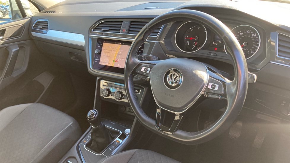 Volkswagen Tiguan 2.0 TDi 150 Match 5dr Diesel Estate - Image 11