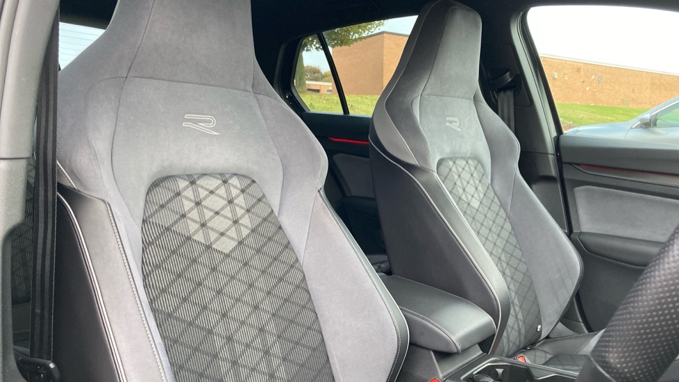 Volkswagen Golf 1.5 TSI R-Line 5dr Petrol Hatchback - Image 27
