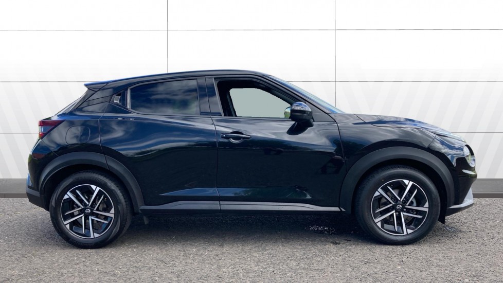 Nissan Juke 1.6 Hybrid N-Connecta 5dr Auto Hybrid Hatchback - Image 5