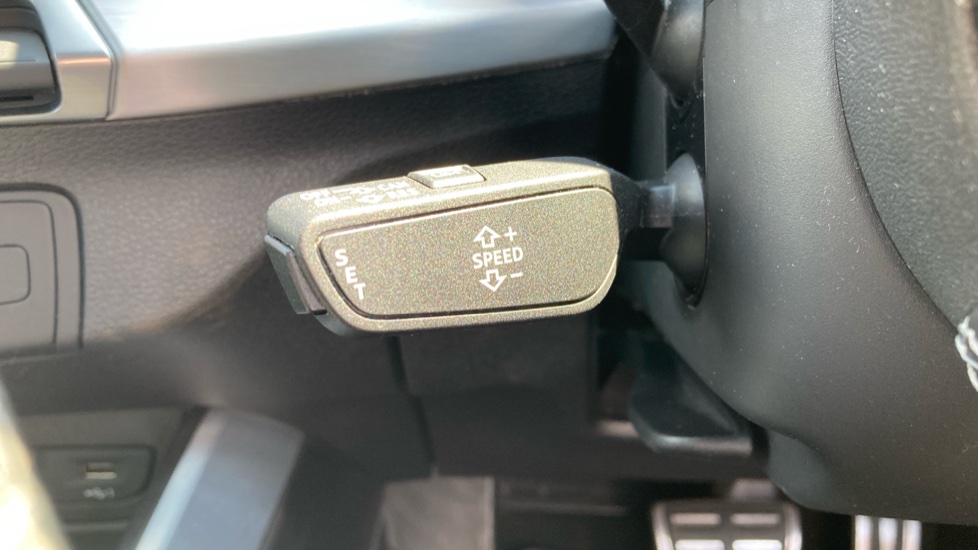 Audi Q2 35 TFSI S Line 5dr S Tronic Petrol Estate - Image 34