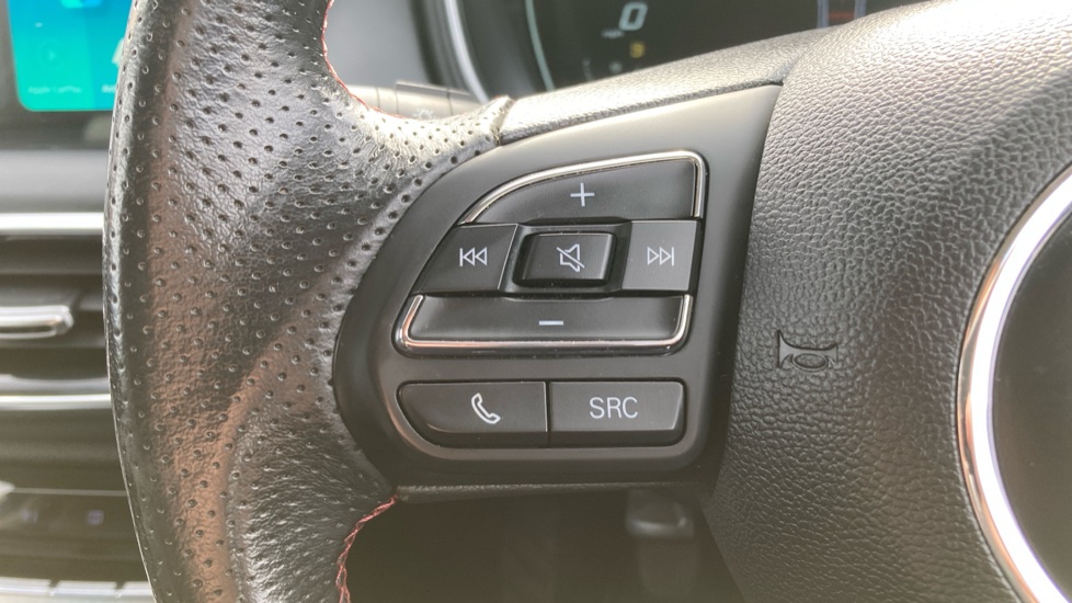 MG HS 1.5 T-GDI Trophy 5dr Petrol Hatchback - Image 31