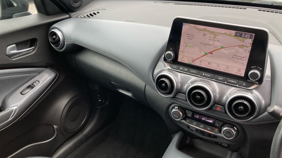 Nissan Juke 1.0 DiG-T 114 Tekna 5dr Petrol Hatchback - Image 14