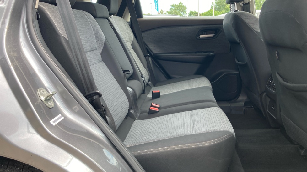 Nissan X-Trail 1.5 E-Power E-4orce 213 Acenta Prem 5dr 7 St Auto Hybrid Station Wagon - Image 16
