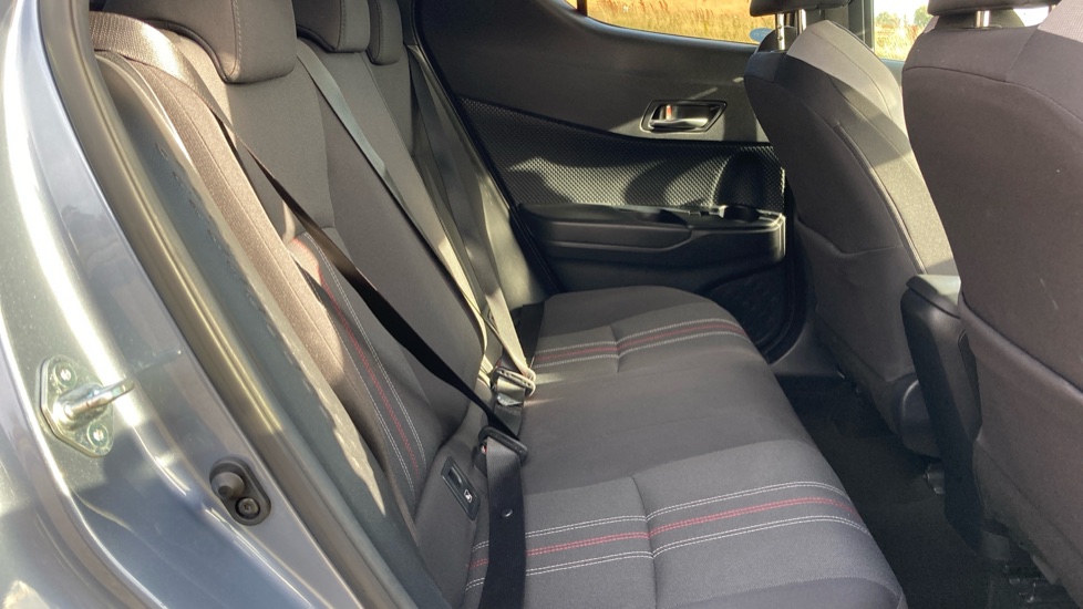 Toyota C-HR 1.8 Hybrid GR Sport 5dr CVT Hybrid Hatchback - Image 16