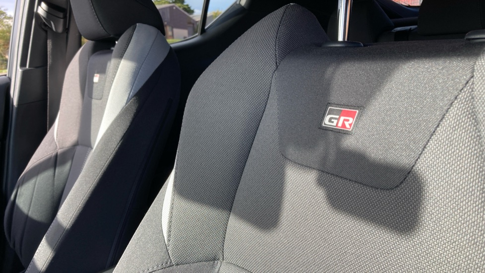 Toyota C-HR 1.8 Hybrid GR Sport 5dr CVT Hybrid Hatchback - Image 21