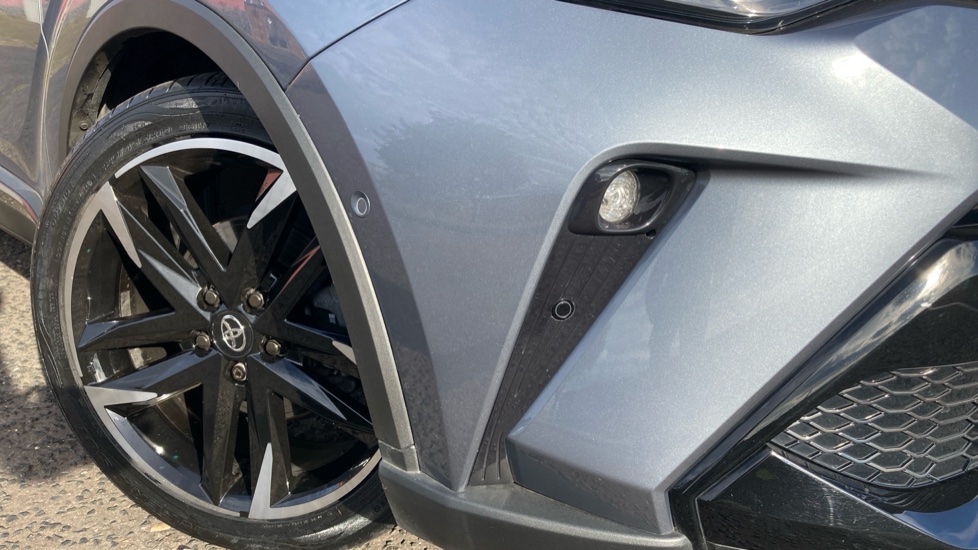 Toyota C-HR 1.8 Hybrid GR Sport 5dr CVT Hybrid Hatchback - Image 22