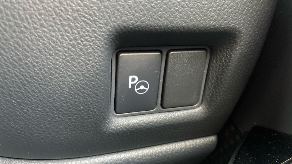 Toyota C-HR 1.8 Hybrid GR Sport 5dr CVT Hybrid Hatchback - Image 30
