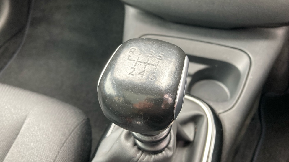 Citroen C4 Cactus 1.5 BlueHDi Flair 5dr Diesel Hatchback - Image 35