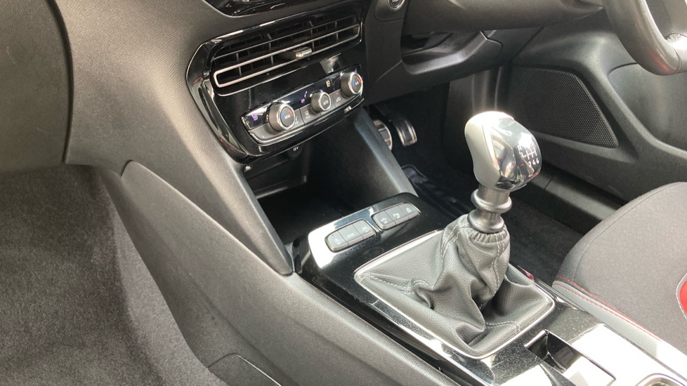 Vauxhall Mokka 1.2 Turbo SRi Premium 5dr Petrol Hatchback - Image 13