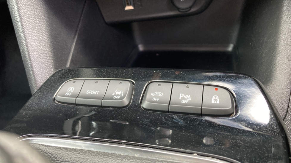 Vauxhall Mokka 1.2 Turbo SRi Premium 5dr Petrol Hatchback - Image 33