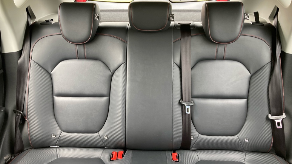 MG ZS 1.5 VTi-TECH Exclusive 5dr Petrol Hatchback - Image 15